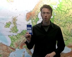 Her forklarer dyrlæge Søren D Pejstrup om reglerne for rejser til Sverige med kæledyr